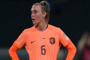 Manchester City Midfielder Jill Roord Shines in Netherlands' Record-Breaking Victory