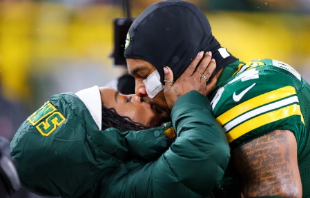 Simone Biles’ Good Luck Kiss Can’t Save the Bears in Their Clash Against the Packers